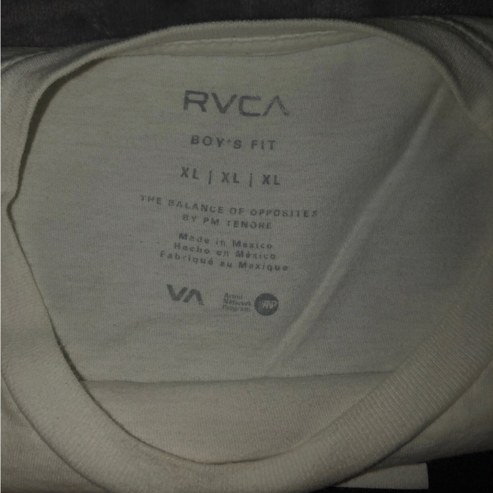 RVCA White Men's T-Shirt - Picture 2 of 2